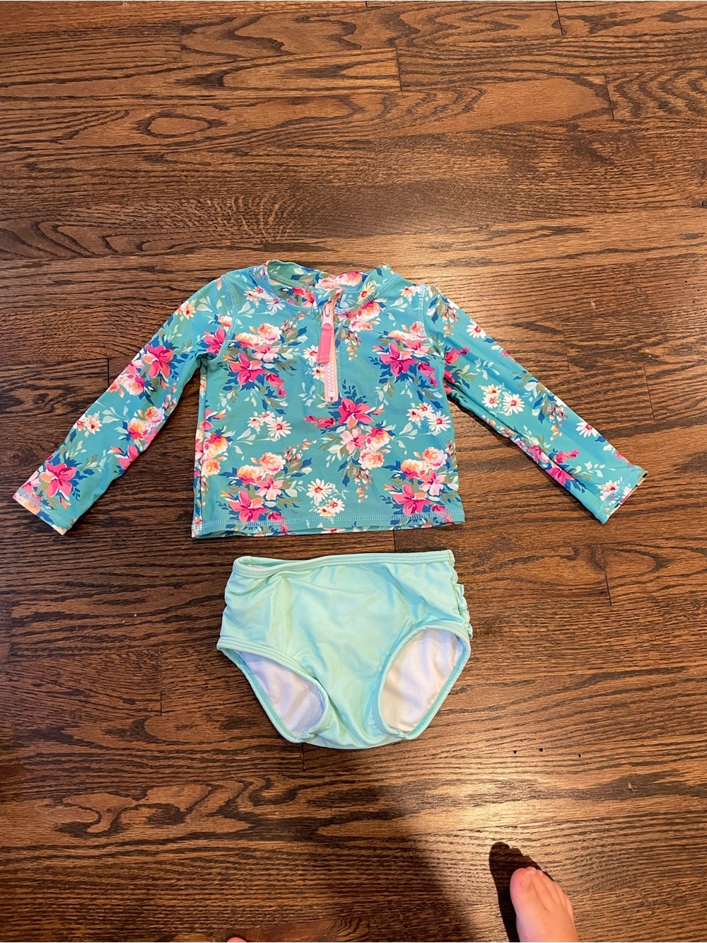 Ruffle Butts Aqua Floral Long-Sleeve Rashguard Set with Pink Accents